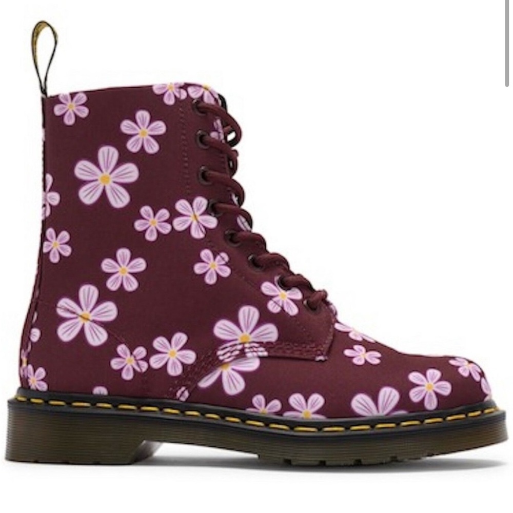 Dr Martens Page Meadow Boots Size 7